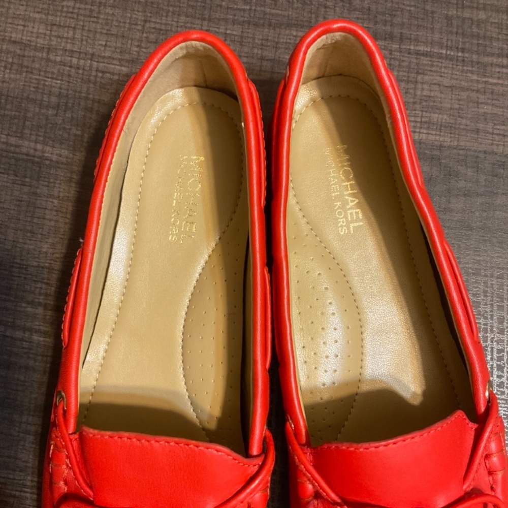 Michael Kors red flats size 7 - Picture 6 of 6